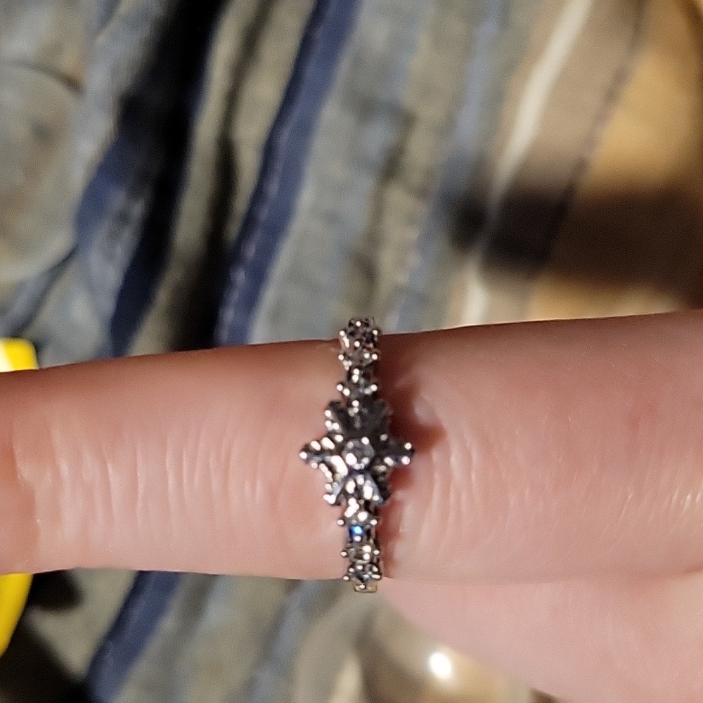 Snowflake ring ❄ 💍